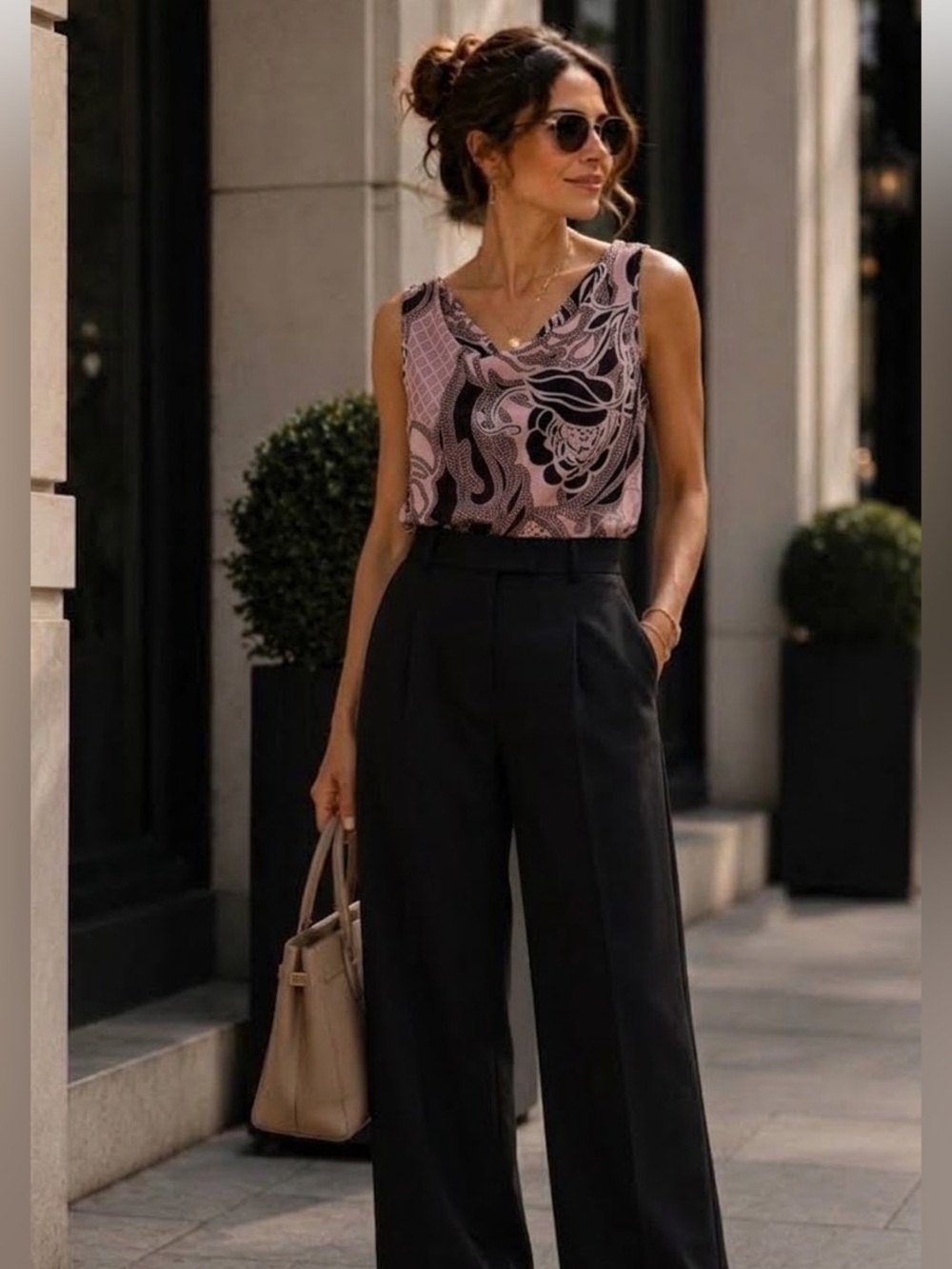 St. John Pink & Black Patterned Sleeveless Shell